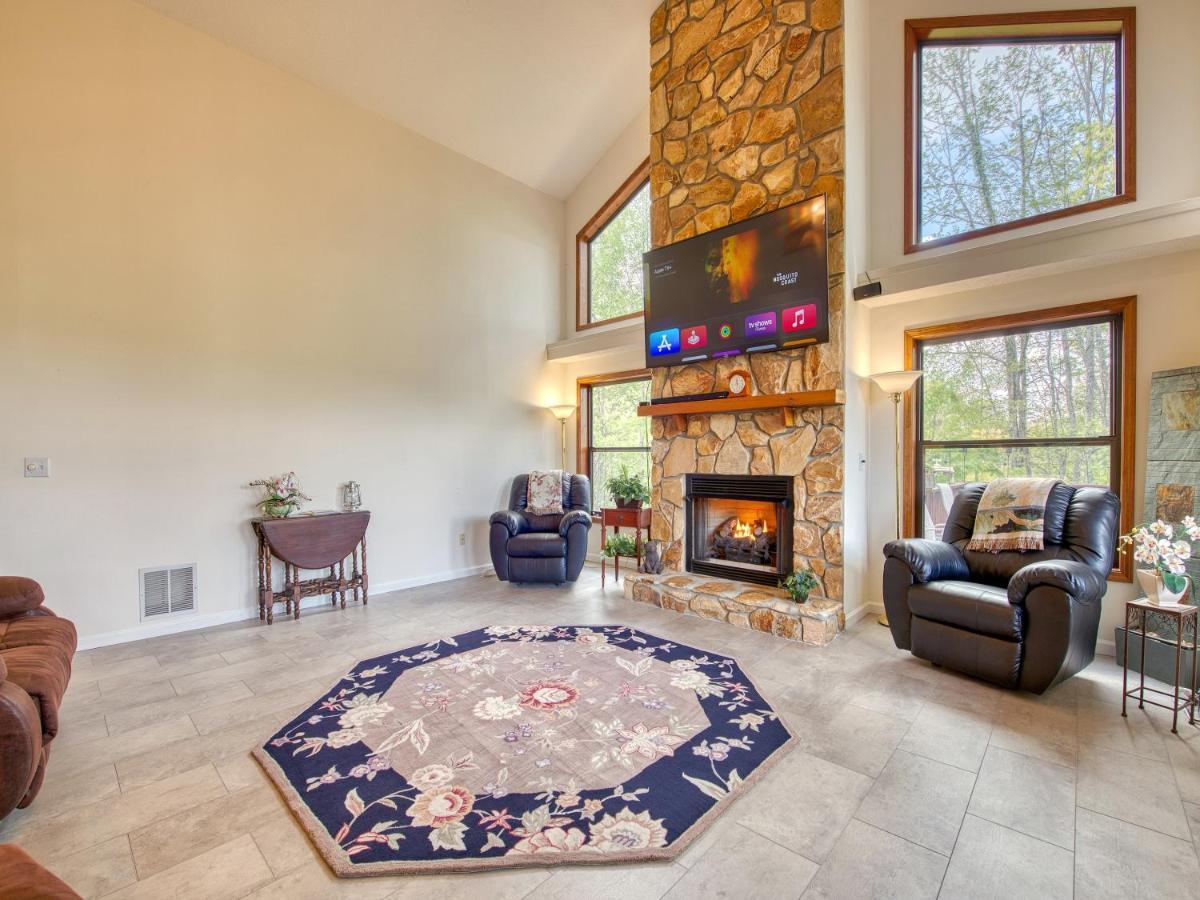Bonnie View 21 - Amazing Smoky Mountain Retreat With Beautiful Scenic Views! Home Maggie Valley Εξωτερικό φωτογραφία