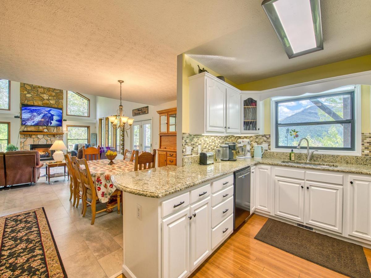 Bonnie View 21 - Amazing Smoky Mountain Retreat With Beautiful Scenic Views! Home Maggie Valley Εξωτερικό φωτογραφία